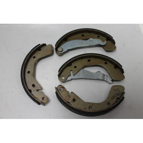 Garniture de frein pour Opel Astra F Corsa A, B et C Tigra -