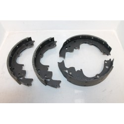 Garniture de frein ar pour Mazda B2600 de 1988 à 1993 MPV de